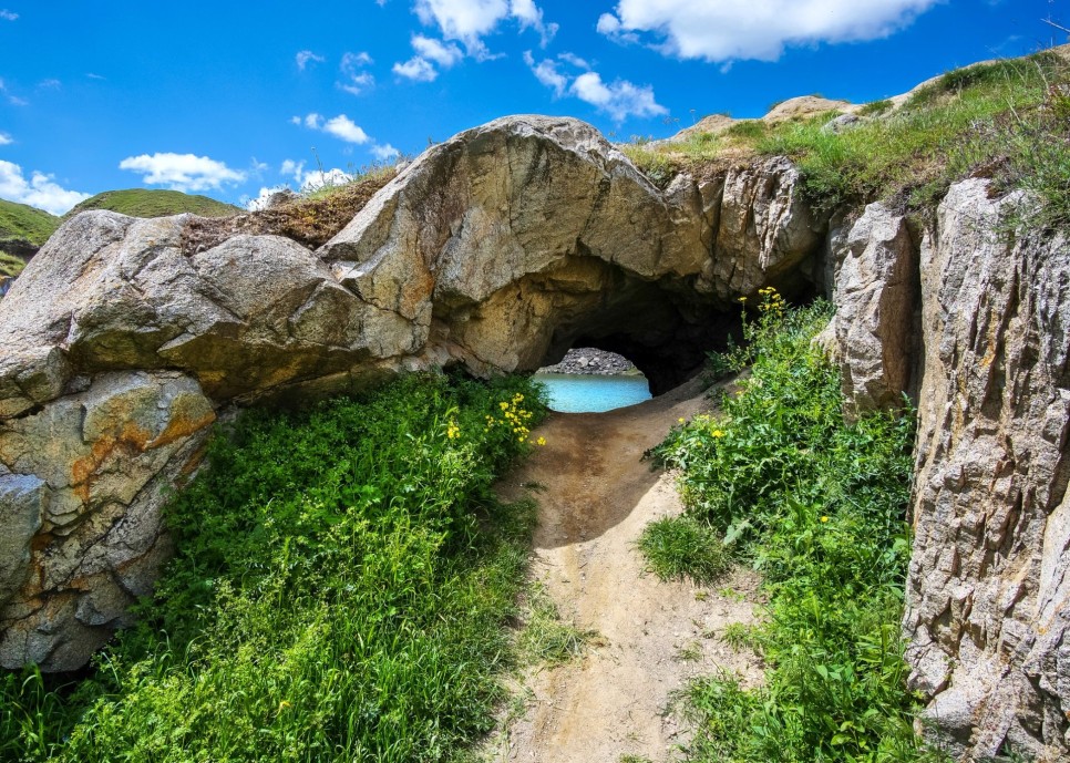 Trasee pitorești și obiective spectaculoase