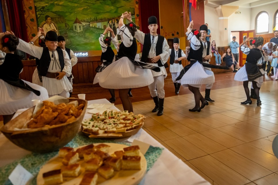 De ce să (re)vii?