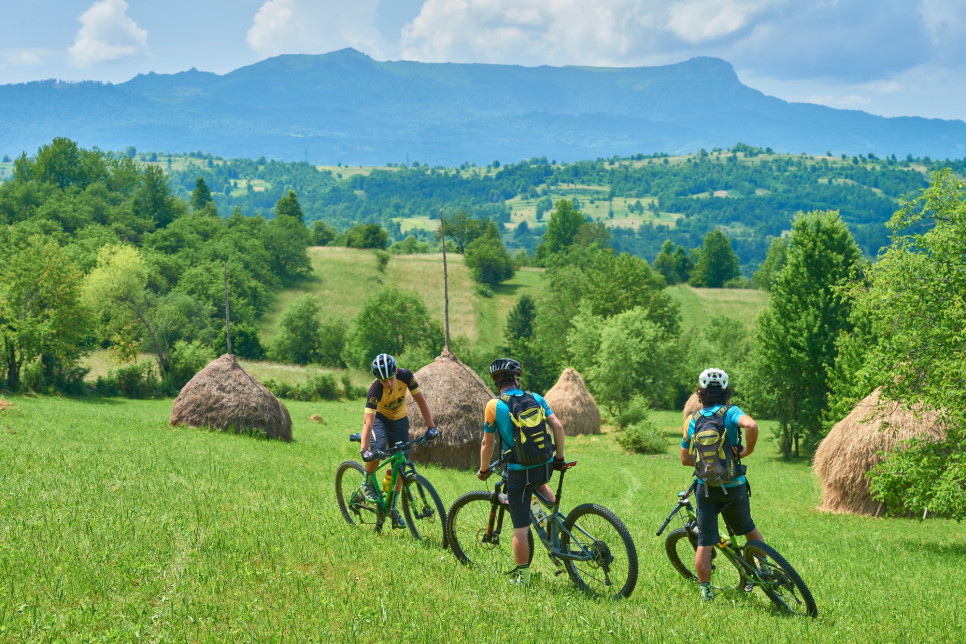 Natură sălbatică și aventuri ecoturistice