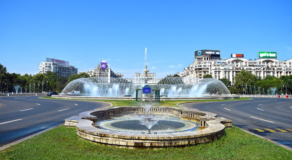 Fascinantul oraș care inspiră în toate anotimpurile