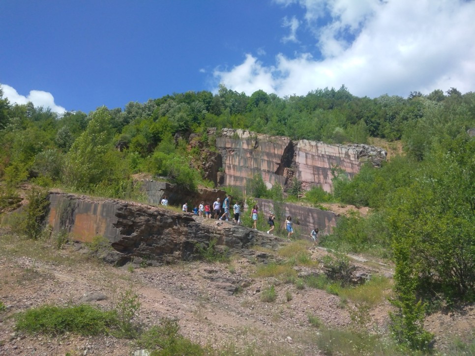 Echilibru între Natură, Tratament și Agrement